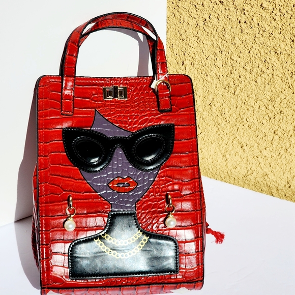 Handbags - 3D Lady Face Red Crocodile Pattern Leather Top Handle Women's Crossbody Bag